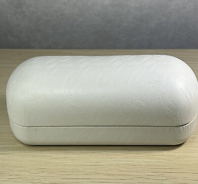 #ad Oakley Sunglasses Case Embossed Logo White Hard Clamshell Preowned In Great Cond