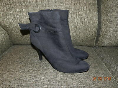 #ad Authenticquot; Madeline Stuartquot; black Boots booties heeled High Heels NWOB zippered
