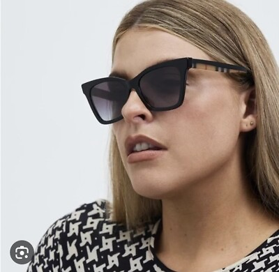 #ad $299 Burberry Cat Eye Elsa B 4346 Black Check Logo Sunglasses New
