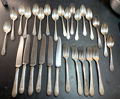 #ad 28 Pieces Community Plate Silver plate Flatware 5 Forks 6 Knives 17 Teaspoons