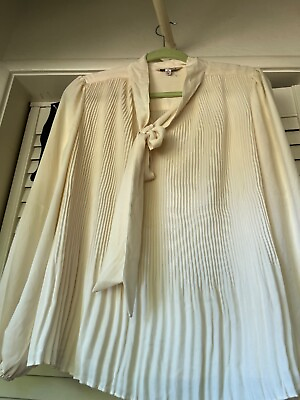 #ad Nannette blouse cream NWOT with Neck tie Sz M feels Vintage but its new