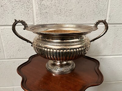 #ad A Vintage Silver Plated Flower Urn