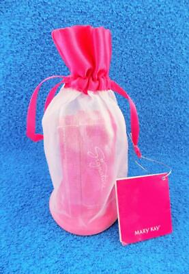 #ad Mary Kay Signature Moonlit Pink Lip amp; Nail Gift Set