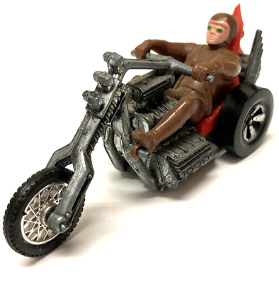 #ad Hot Wheels RRRumblers Torque Chop Red Seat w Brown Driver Motorcycle Bike 1973