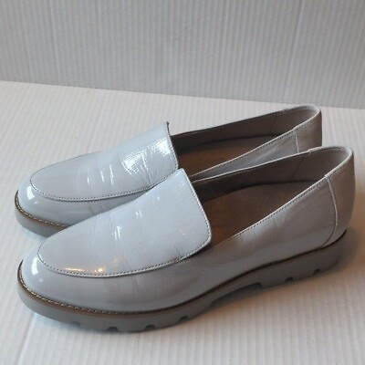 #ad Vionic Kensley Pale Blue Leather Loafers Size 9