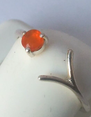 #ad 925 Sterling Silver MEXICAN FIRE OPAL ROUND CUT GEMSTONE Ring Size 7 4mm stone