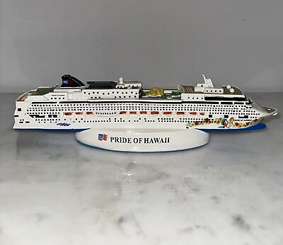 #ad NCL Norwegian Cruise Line Ship Pride Of Hawaii Model Memorabilia 10.5”