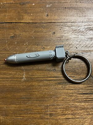 #ad oakley torpedo keychain. Rare Display