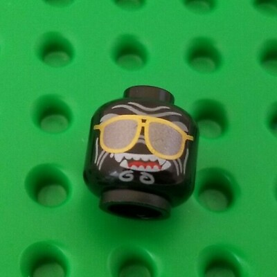 #ad Lego Vampire Wolf Head Sharp Teeth with Sunglasses Body Part Minifigure