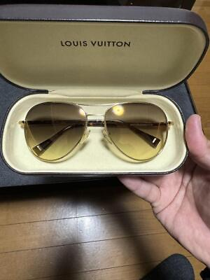 #ad LOUIS VUITTON Z0164U Monogram Lens Conspiration Pilot Sunglasses