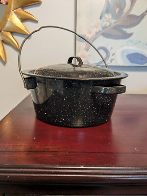 #ad Vintage Black Speckled Enamelware Stew Pot amp; Lid Camping Fire Metal Handle EUC
